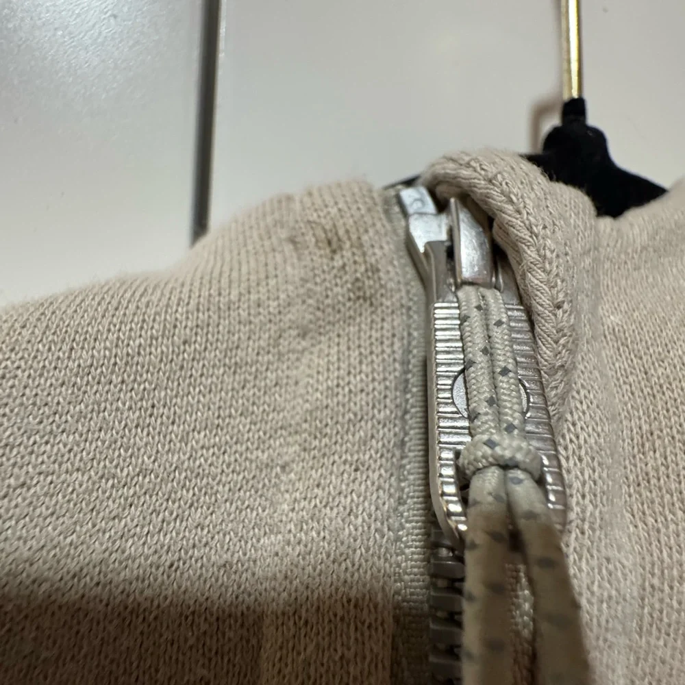 lululemon athletica Tan Hoodie - Picture 4 of 5